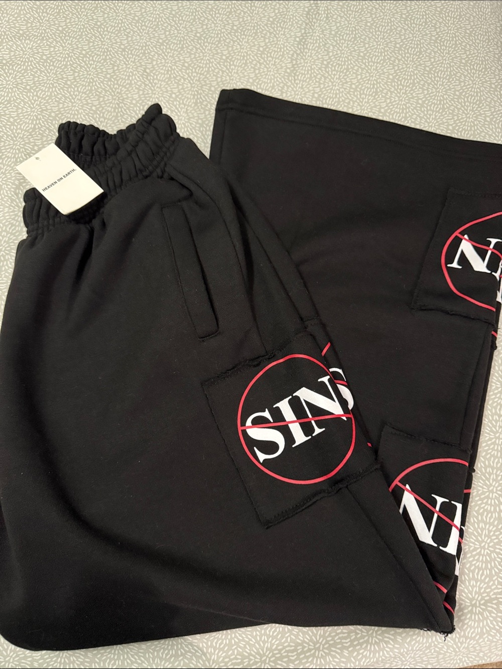 Heaven On Earth Studios  'SINS' Sweatpant